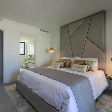The Golden Oasis Penthouse * Estepona