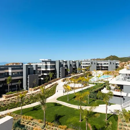 The Golden Oasis Penthouse Apartment Estepona
